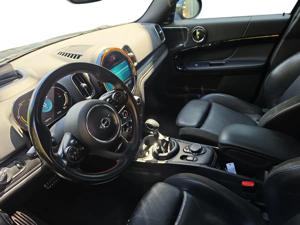 1.5 Cooper ALL4 Chili Automaat | Harmon Kardon audio | Navigatie  | Schuif/kantel dak | Parkeersensoren v + a | Head up display