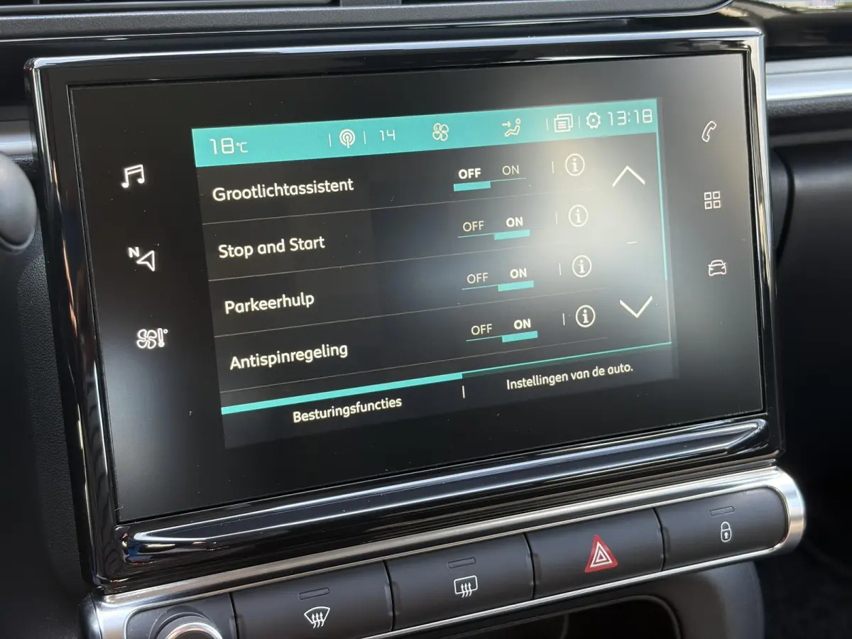 1.2 PureTech S&S Feel Apple Carplay/Android,Trekhaak,Pdc,Navi,Clima,Cruise,Dealer Onderhouden,Rijstrooksensor,Apk tot 06-2027