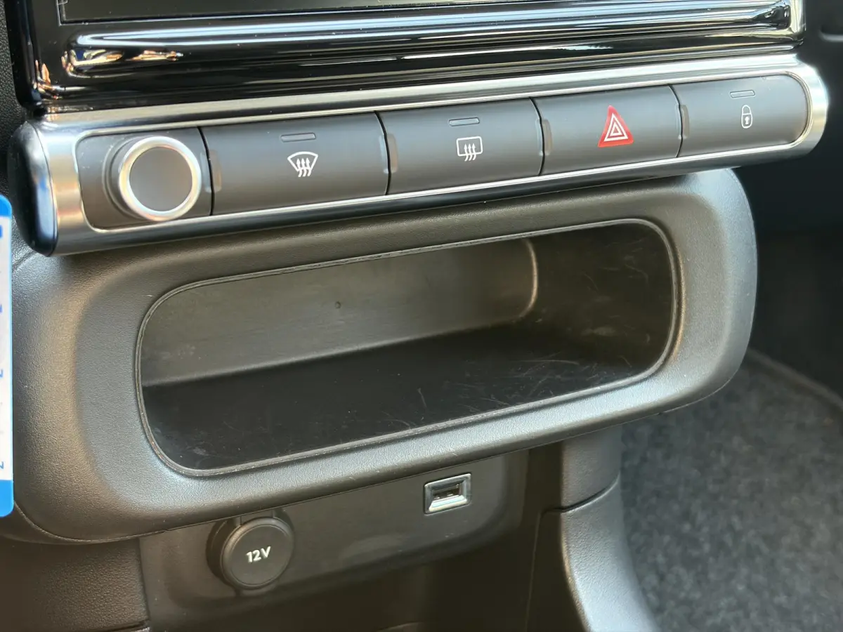 1.2 PureTech S&S Feel Apple Carplay/Android,Trekhaak,Pdc,Navi,Clima,Cruise,Dealer Onderhouden,Rijstrooksensor,Apk tot 06-2027