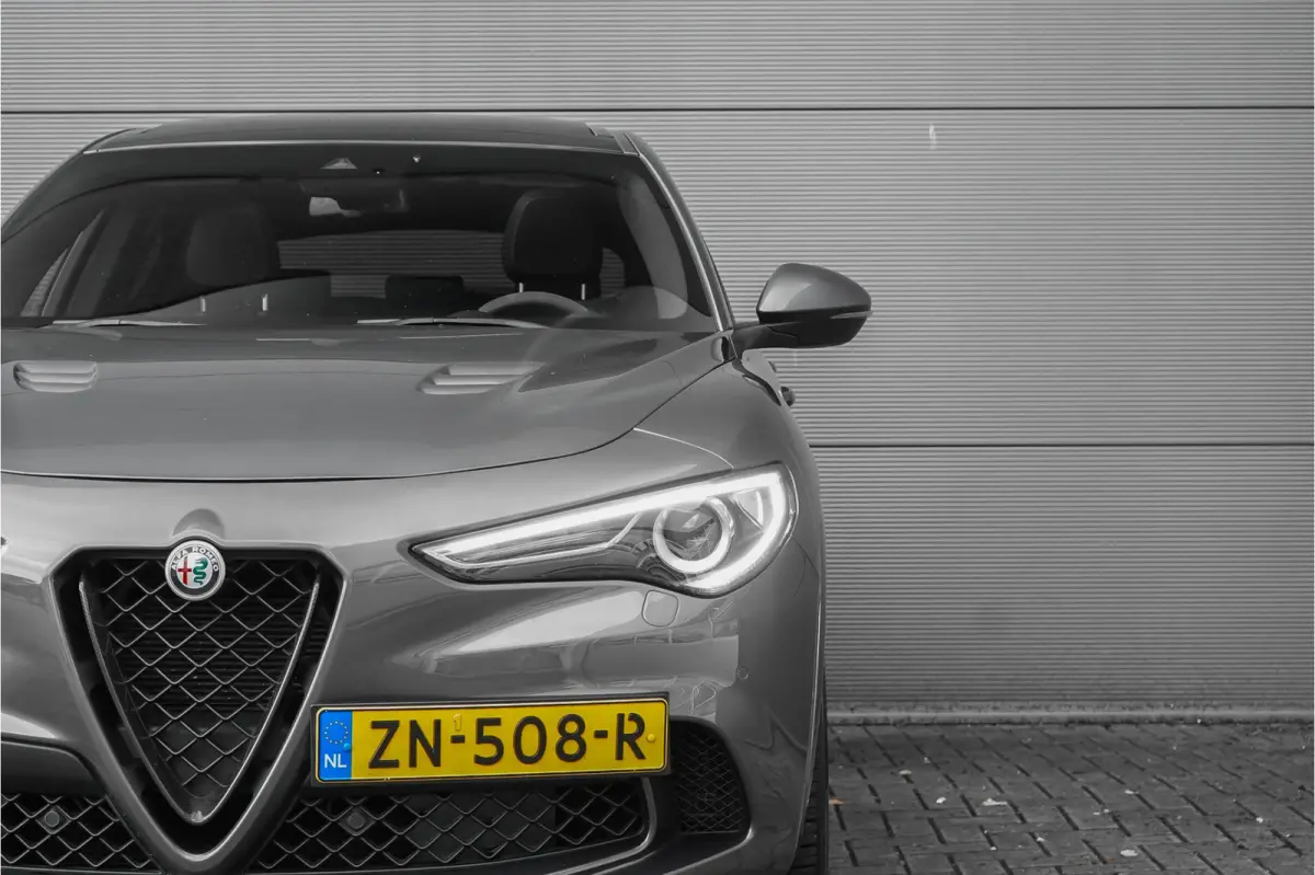 2.9 V6 AWD Quadrifoglio Pano H&K Carbon ACC Squadra NL Auto