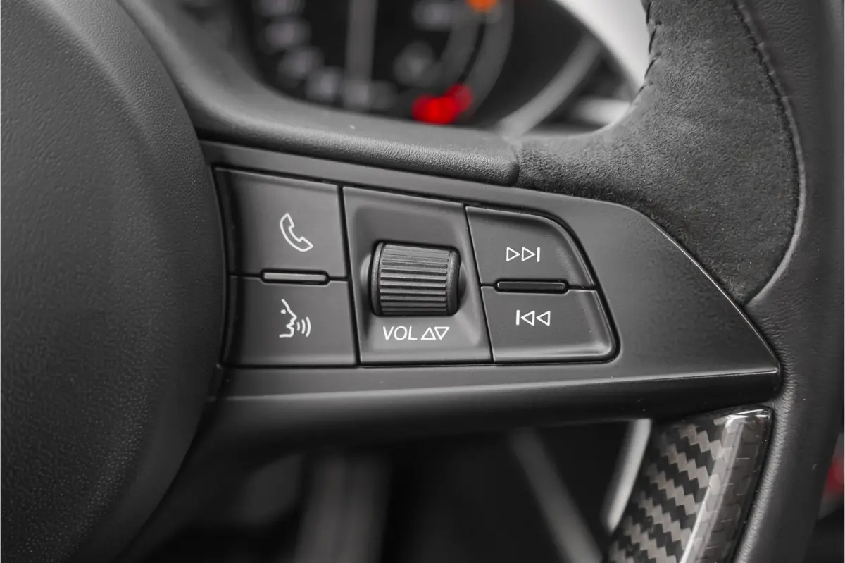 2.9 V6 AWD Quadrifoglio Pano H&K Carbon ACC Squadra NL Auto