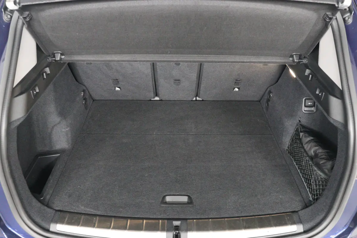 xDrive20i High Executive | Dealer Onderhouden! | Open Dak | Trekhaak | Sportstoelen | HUD | LED | Half Leder | Stoelverwarming | Cruise Control | Camera | Navi | Clima