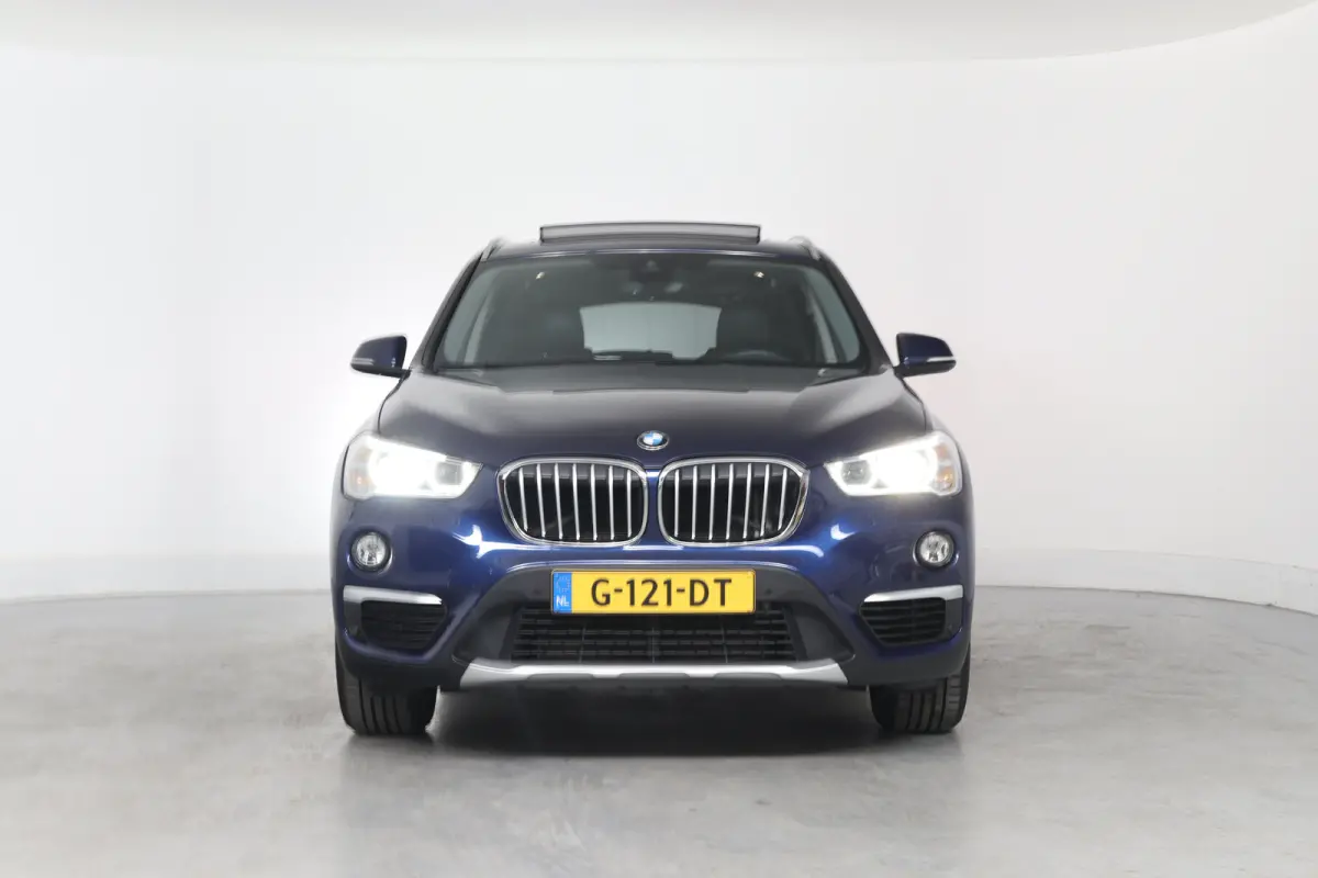 xDrive20i High Executive | Dealer Onderhouden! | Open Dak | Trekhaak | Sportstoelen | HUD | LED | Half Leder | Stoelverwarming | Cruise Control | Camera | Navi | Clima
