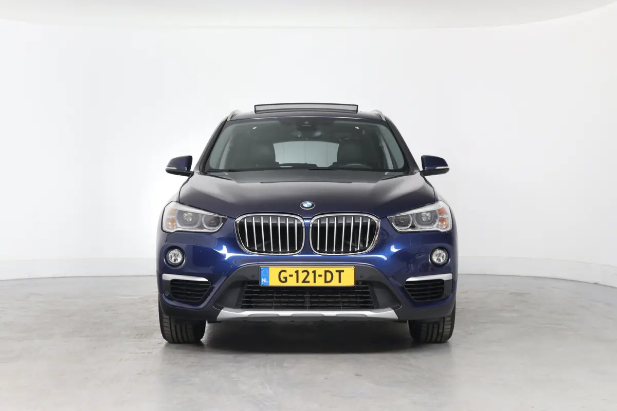 xDrive20i High Executive | Dealer Onderhouden! | Open Dak | Trekhaak | Sportstoelen | HUD | LED | Half Leder | Stoelverwarming | Cruise Control | Camera | Navi | Clima