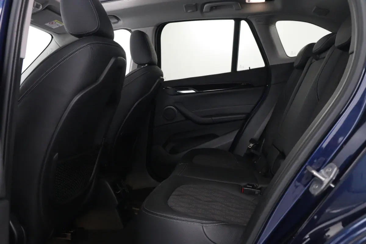 xDrive20i High Executive | Dealer Onderhouden! | Open Dak | Trekhaak | Sportstoelen | HUD | LED | Half Leder | Stoelverwarming | Cruise Control | Camera | Navi | Clima