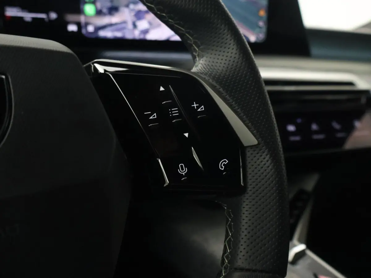 HYBRID 145 7-PERS GT MILD HYBRID + CAMERA | ADAPTIVE CRUISE | 19 INCH | STOELVERW.