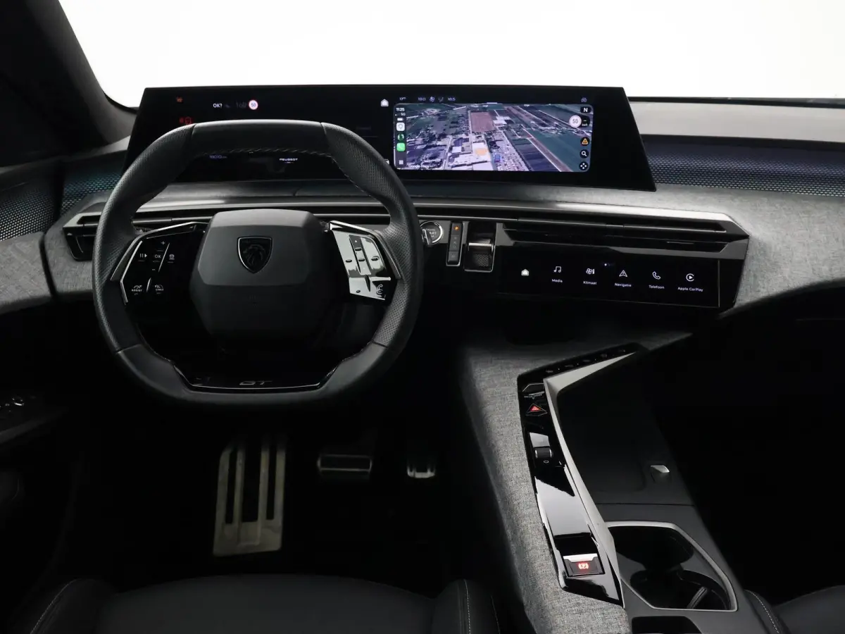 HYBRID 145 7-PERS GT MILD HYBRID + CAMERA | ADAPTIVE CRUISE | 19 INCH | STOELVERW.