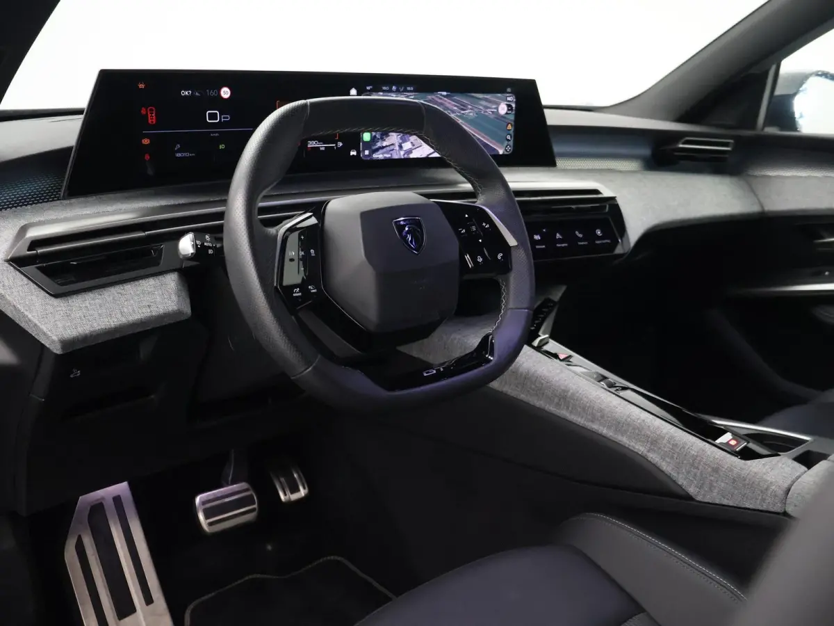 HYBRID 145 7-PERS GT MILD HYBRID + CAMERA | ADAPTIVE CRUISE | 19 INCH | STOELVERW.