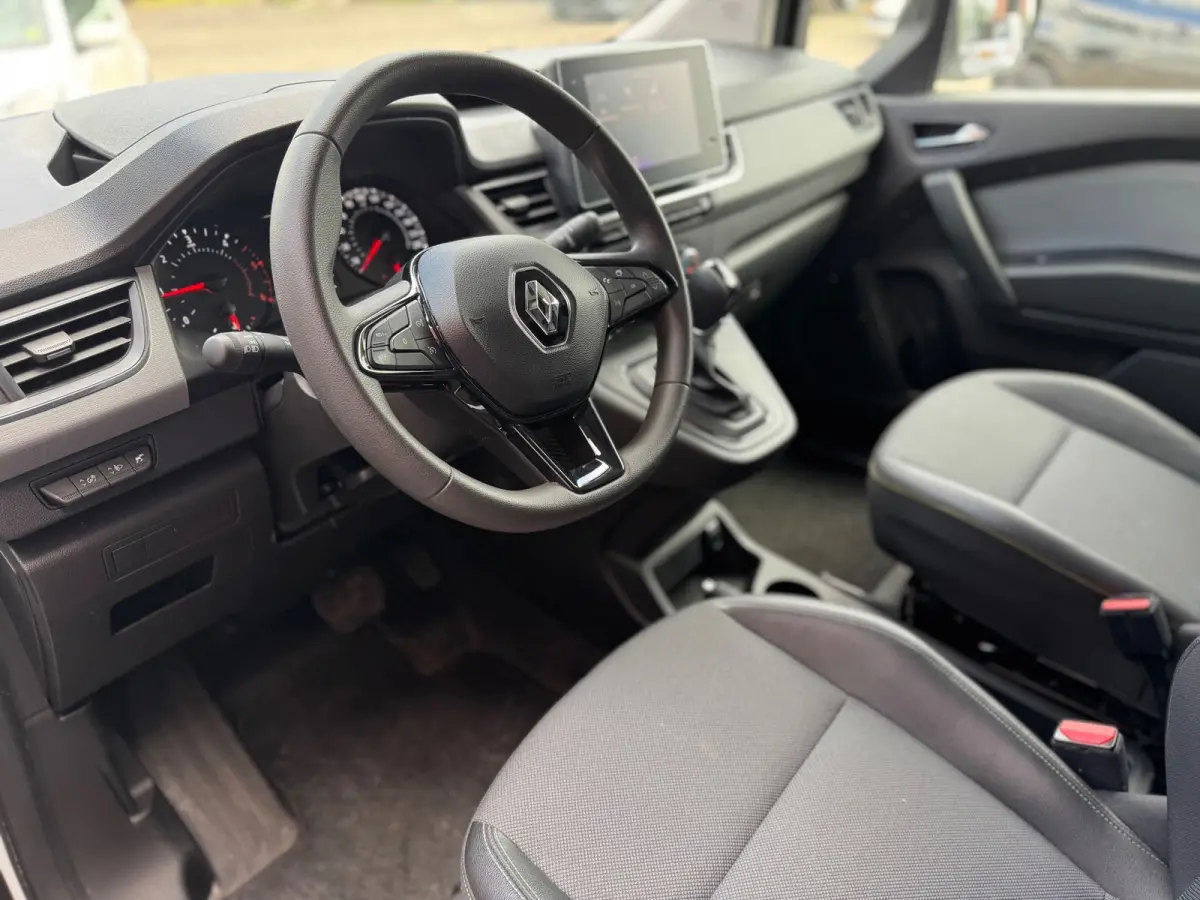 1.5 Blue dCi 95 Luxe Automaat Cruise Navi
