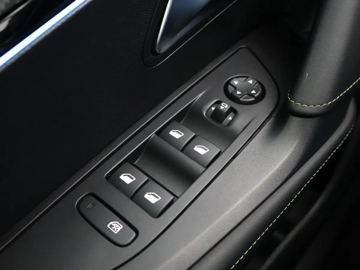 EV GT 50 kWh 3-FASE + ADAPTIVE CRUISE | PANORAMA | STOELVERW. | 18 INCH | 92% SOH | LEDER/ALCANTARA