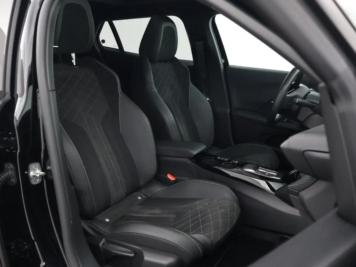 EV GT 50 kWh 3-FASE + ADAPTIVE CRUISE | PANORAMA | STOELVERW. | 18 INCH | 92% SOH | LEDER/ALCANTARA