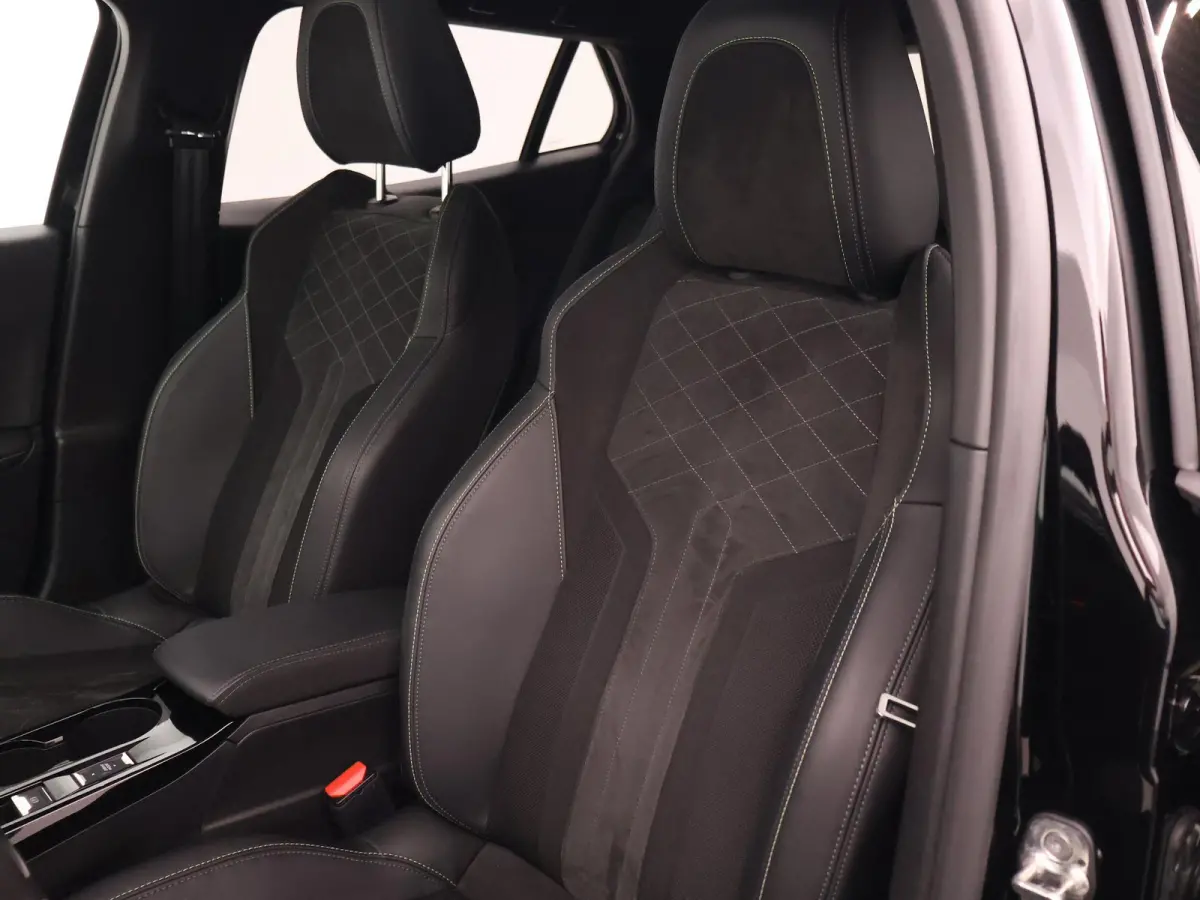 EV GT 50 kWh 3-FASE + ADAPTIVE CRUISE | PANORAMA | STOELVERW. | 18 INCH | 92% SOH | LEDER/ALCANTARA