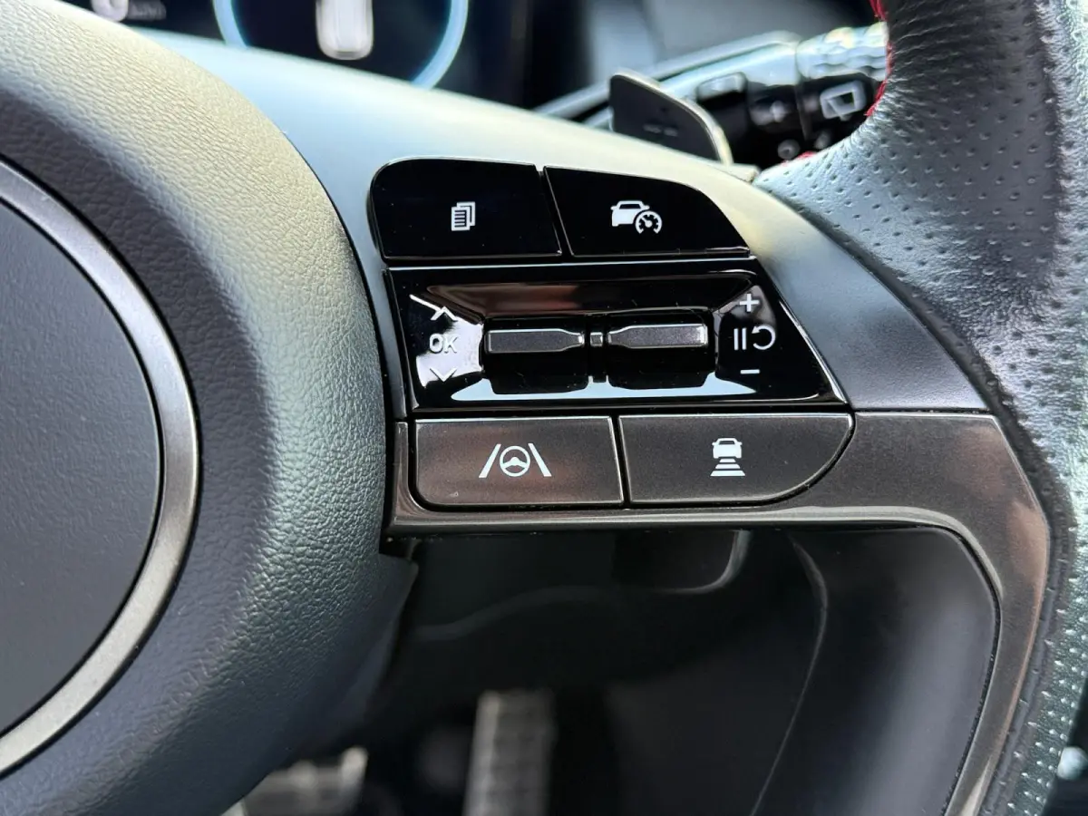 1.6 T-GDI PHEV N Line Sky 4WD | Pano | Trekhaak | Stoelventilatie/Verwarming | Stuurverwarming | 360 Camera | Keyless | Elektrische klep |