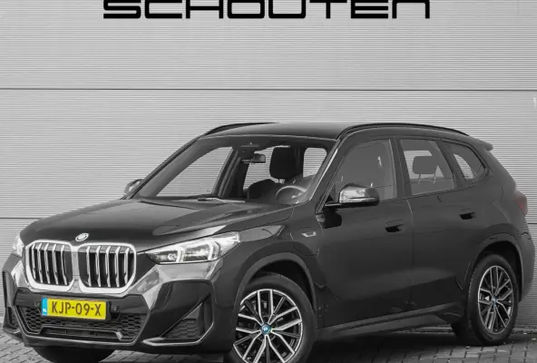 xDrive25e M-Sport Adaptief LED Keyless Stoelverw