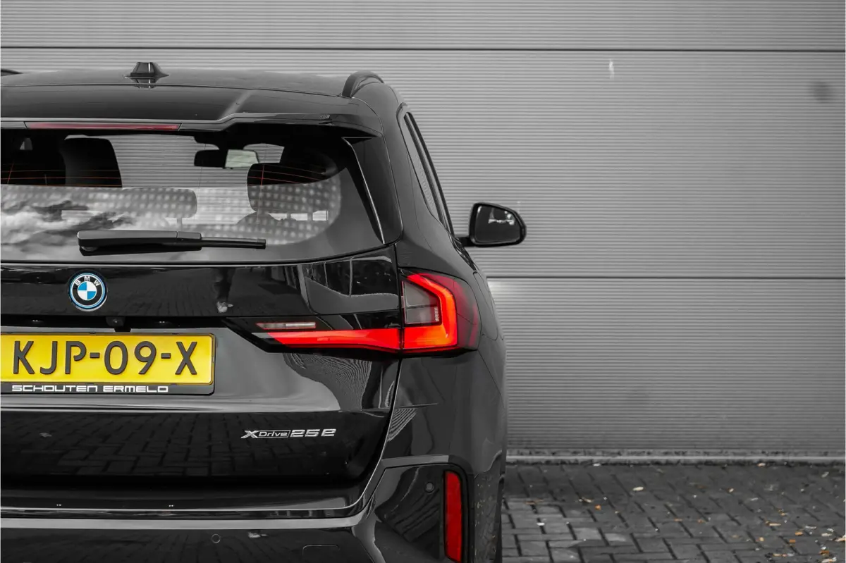 xDrive25e M-Sport Adaptief LED Keyless Stoelverw