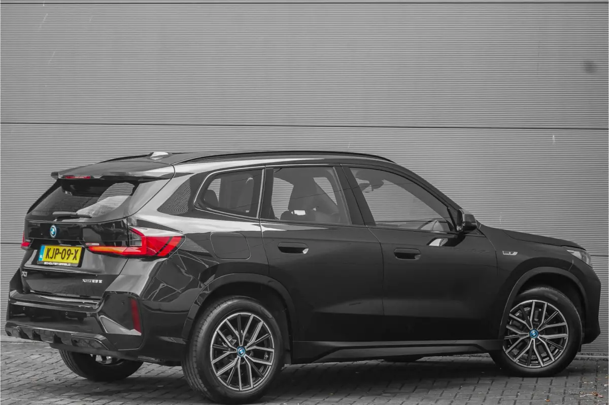 xDrive25e M-Sport Adaptief LED Keyless Stoelverw