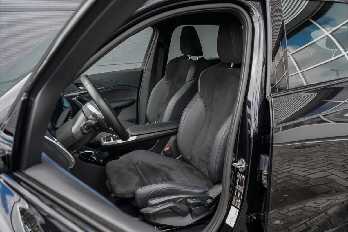 xDrive25e M-Sport Adaptief LED Keyless Stoelverw