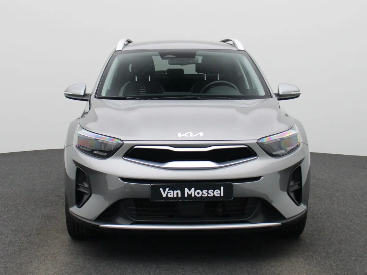1.0 T 100 Inspire | AUTOMAAT | CARPLAY | LM VELGEN | CLIMATE CONTROL | CAMERA