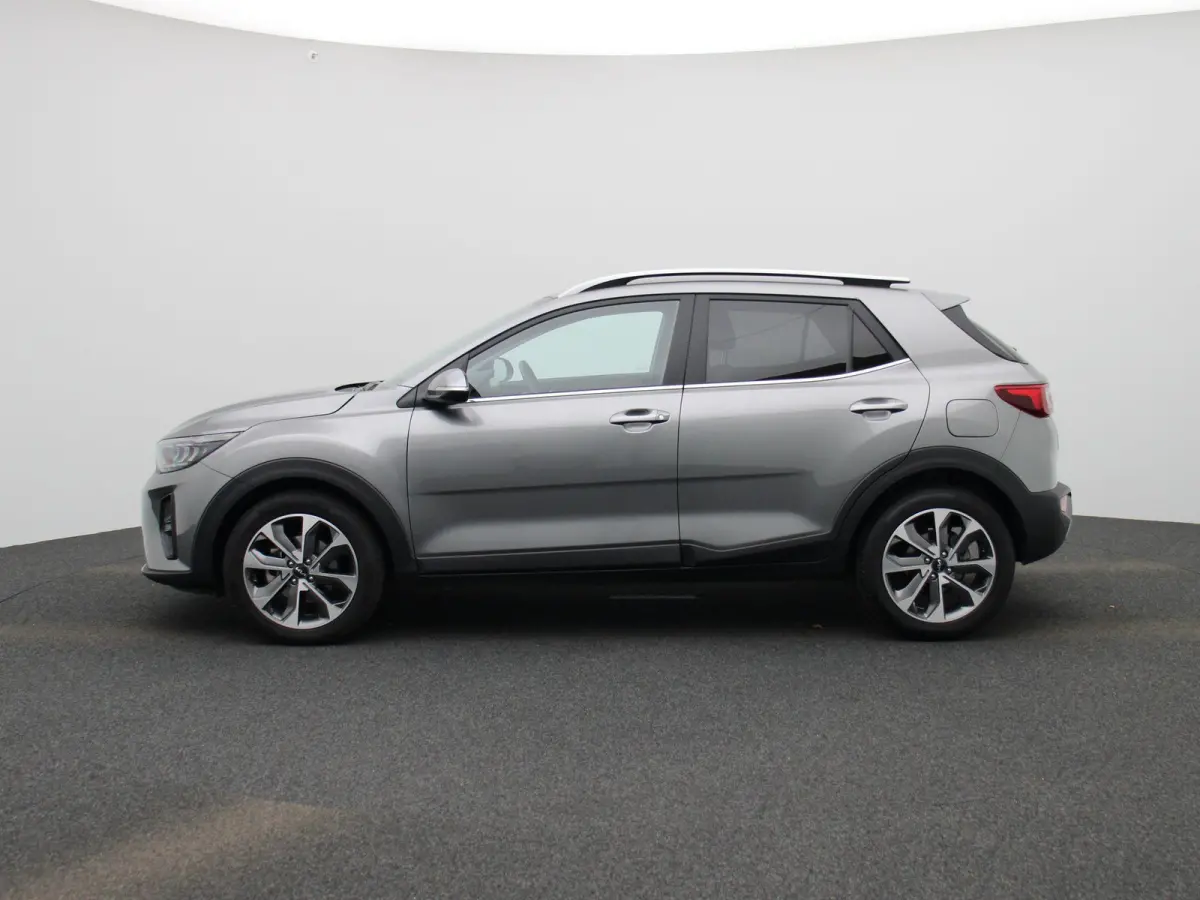 1.0 T 100 Inspire | AUTOMAAT | CARPLAY | LM VELGEN | CLIMATE CONTROL | CAMERA