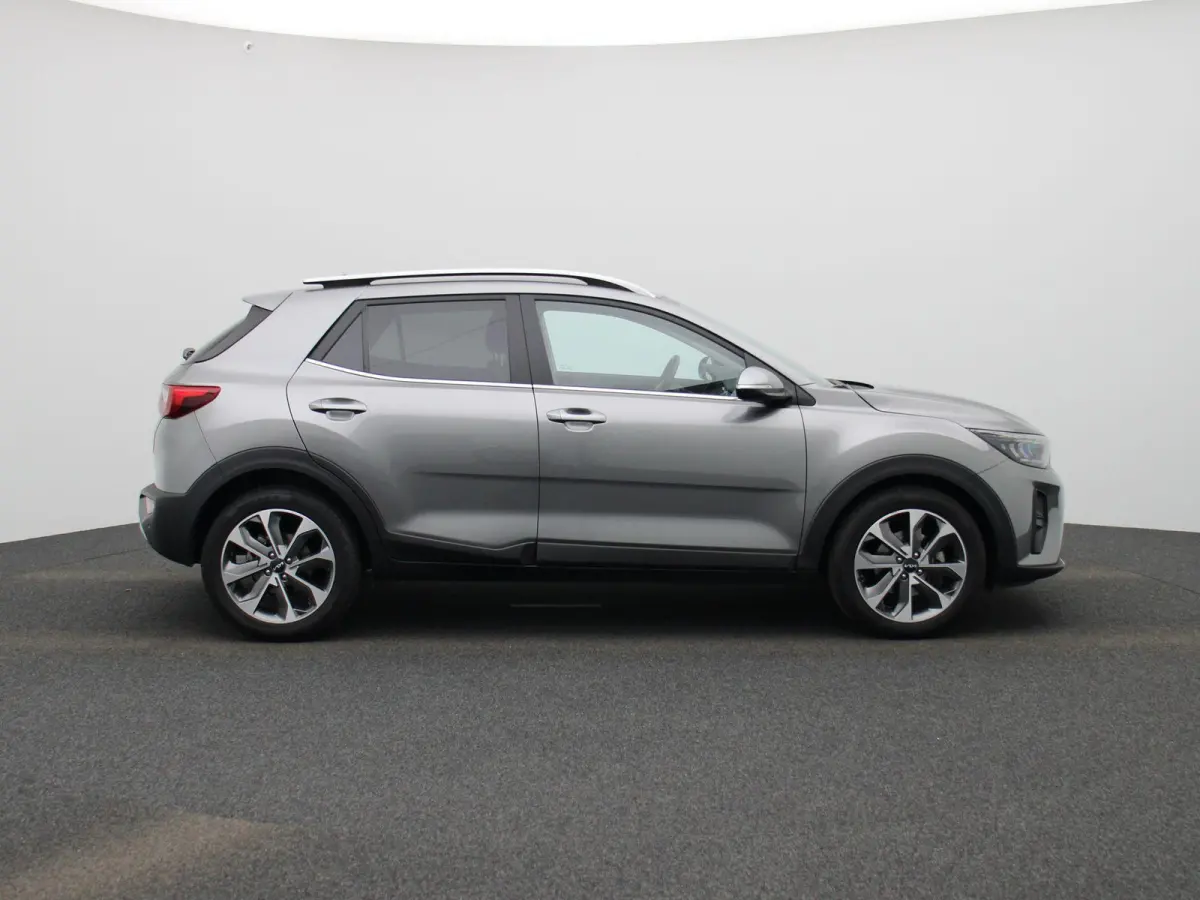 1.0 T 100 Inspire | AUTOMAAT | CARPLAY | LM VELGEN | CLIMATE CONTROL | CAMERA