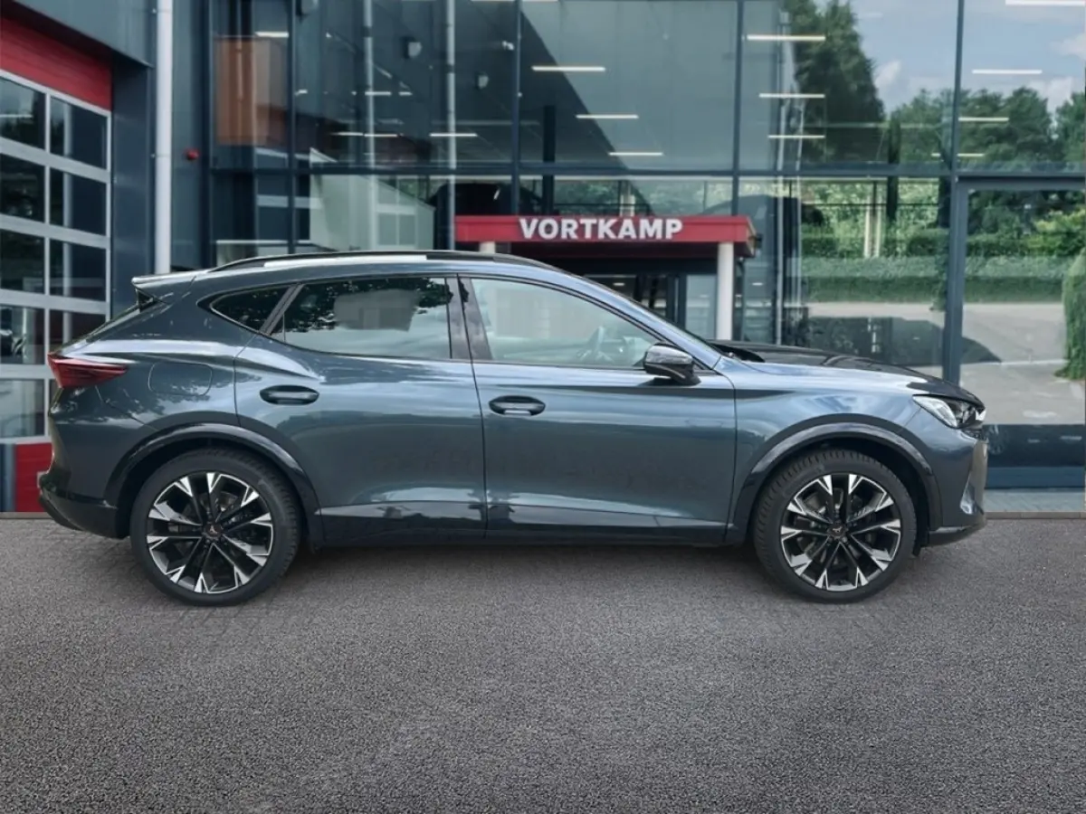 1.5 TSI eHYBRID VZ PANO-DAK/CAMERA/ELEK-KLEP/ACC/MEM/SENNHEISER/STOELVERW