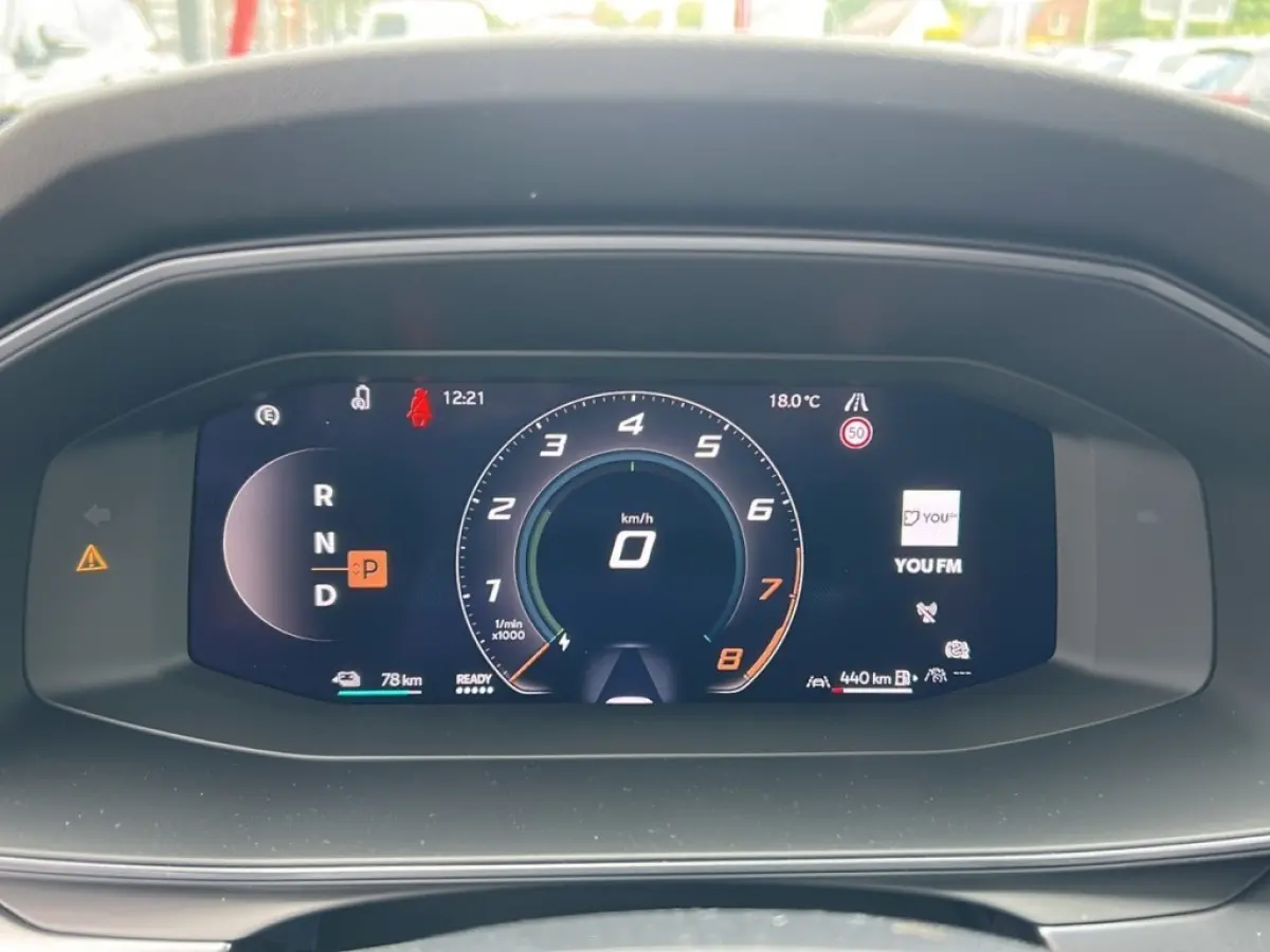 1.5 TSI eHYBRID VZ PANO-DAK/CAMERA/ELEK-KLEP/ACC/MEM/SENNHEISER/STOELVERW