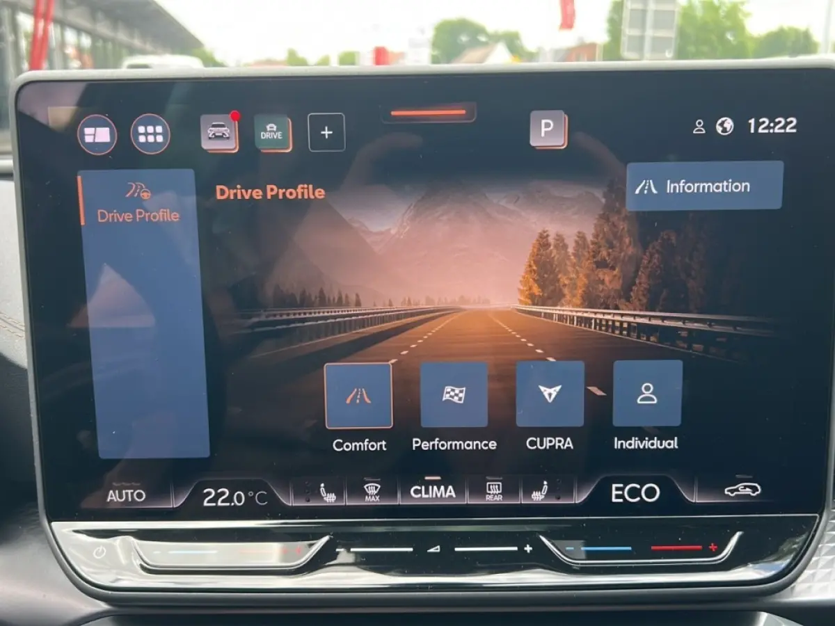 1.5 TSI eHYBRID VZ PANO-DAK/CAMERA/ELEK-KLEP/ACC/MEM/SENNHEISER/STOELVERW