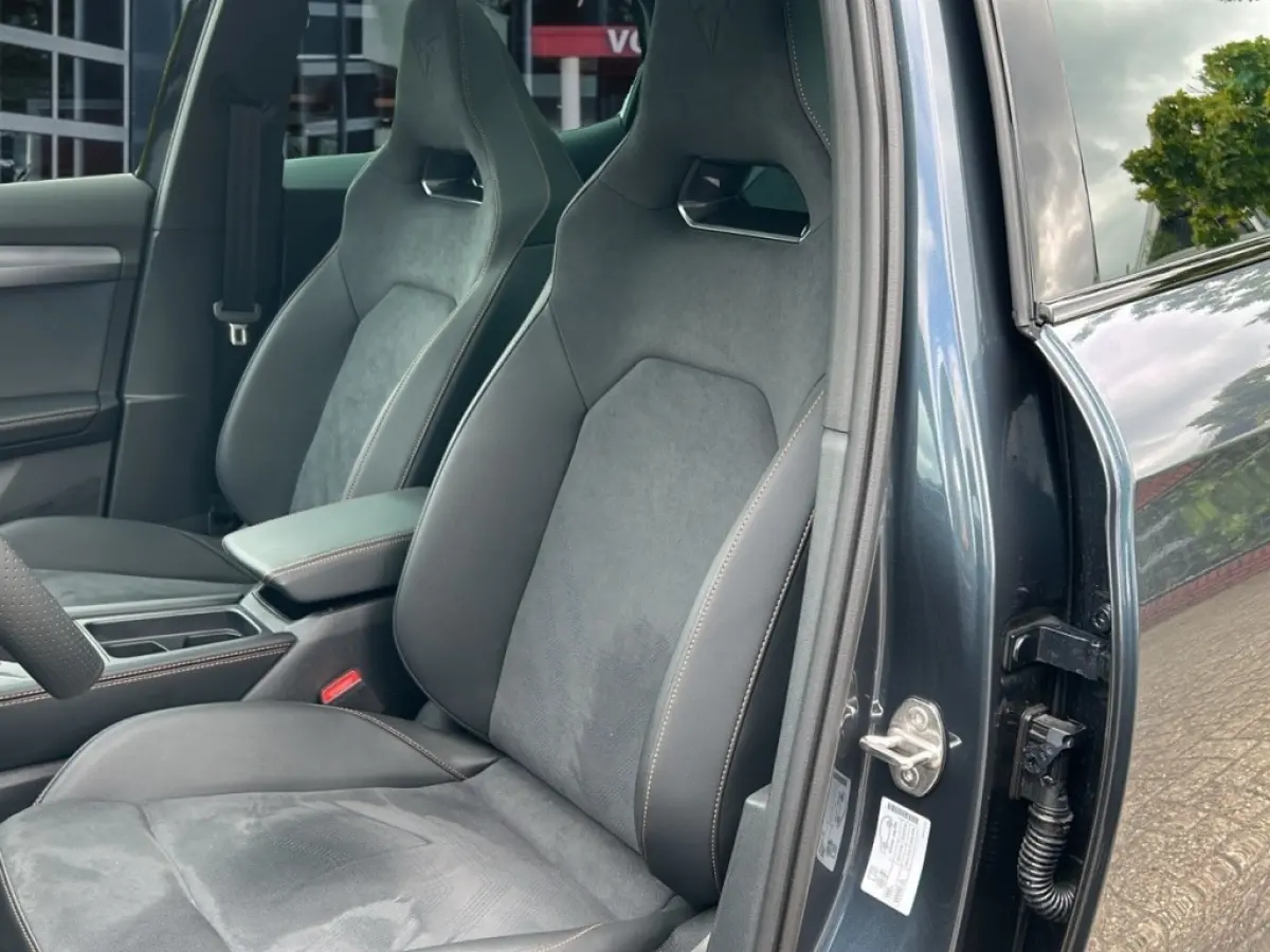 1.5 TSI eHYBRID VZ PANO-DAK/CAMERA/ELEK-KLEP/ACC/MEM/SENNHEISER/STOELVERW