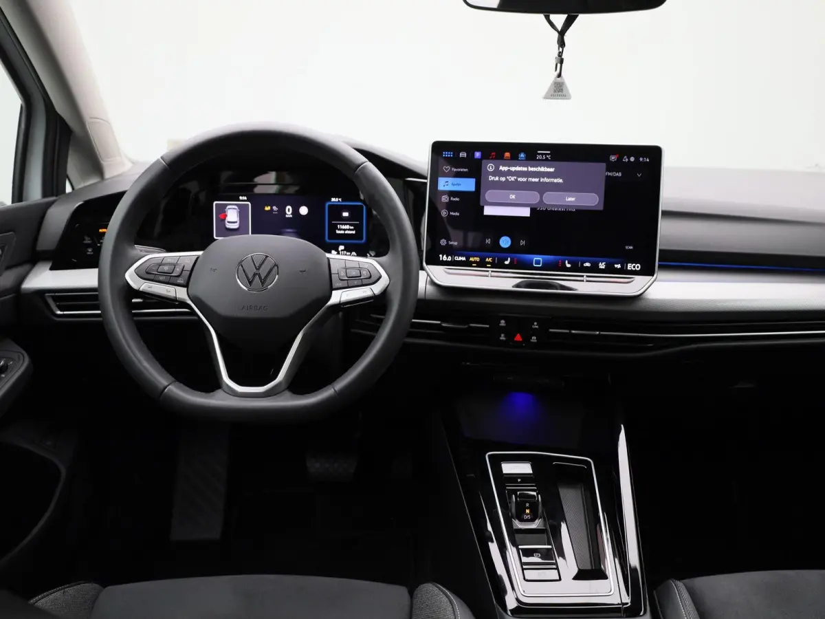 1.5 eHybrid Style Edition 204 PK| | SoH 100% | Panoramadak | Trekhaak Elektrisch | LED Matrix | Stoelverwarming | Stuurwielverwarming | ArtVelours Bekleding | Bestuurderstoel Met Geheugen