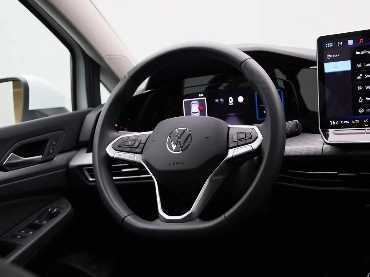 1.5 eHybrid Style Edition 204 PK| | SoH 100% | Panoramadak | Trekhaak Elektrisch | LED Matrix | Stoelverwarming | Stuurwielverwarming | ArtVelours Bekleding | Bestuurderstoel Met Geheugen