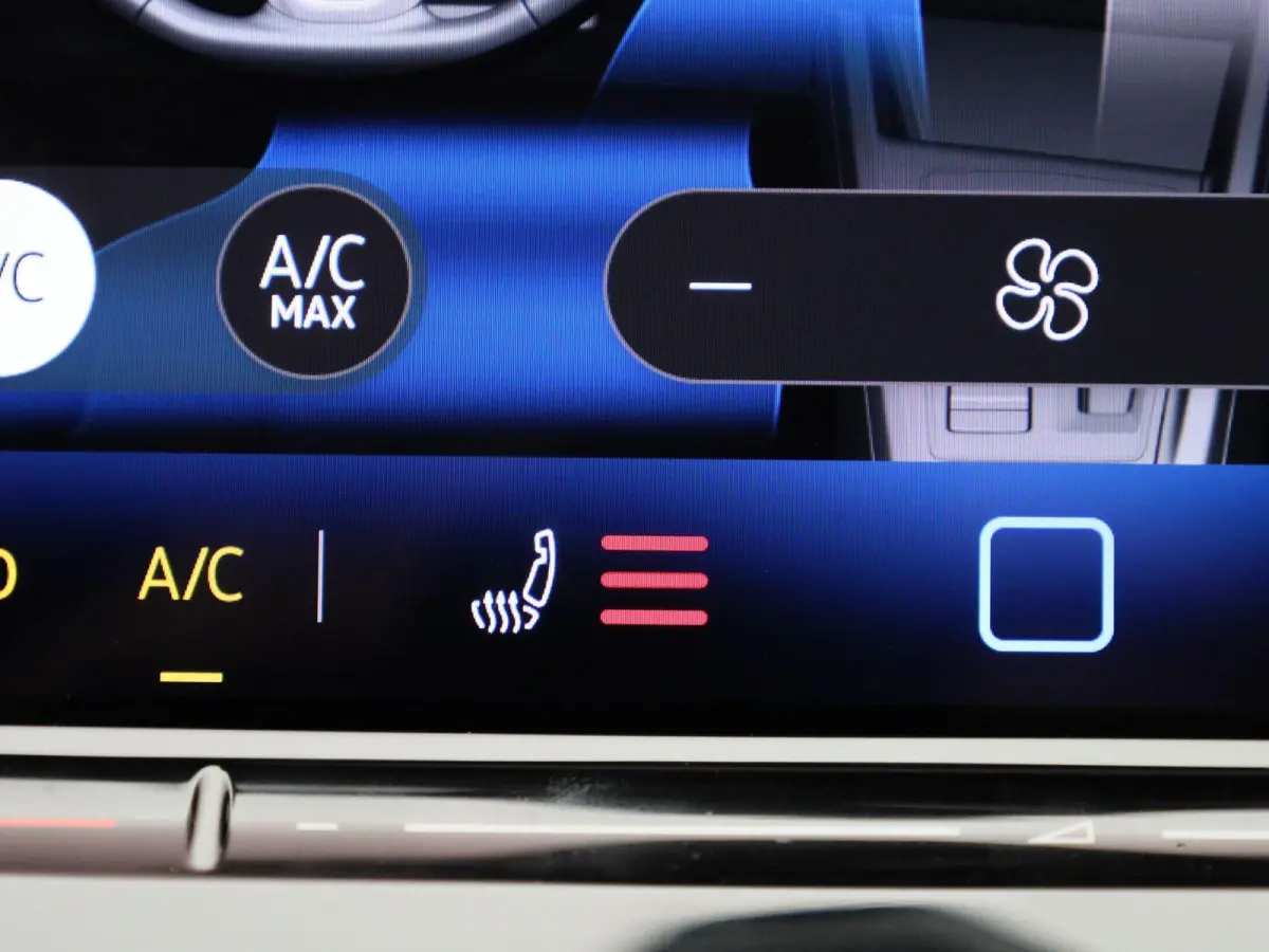 1.5 eHybrid Style Edition 204 PK| | SoH 100% | Panoramadak | Trekhaak Elektrisch | LED Matrix | Stoelverwarming | Stuurwielverwarming | ArtVelours Bekleding | Bestuurderstoel Met Geheugen