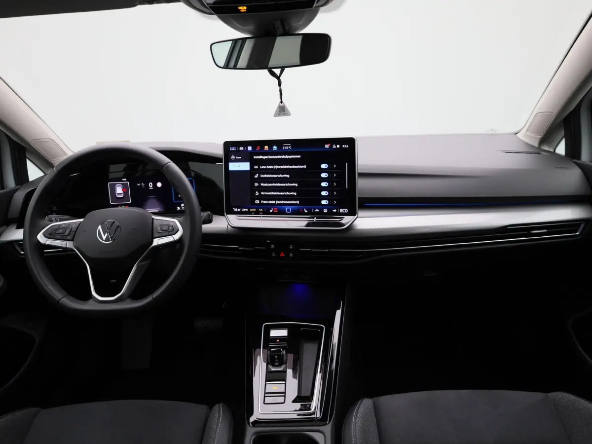 1.5 eHybrid Style Edition 204 PK| | SoH 100% | Panoramadak | Trekhaak Elektrisch | LED Matrix | Stoelverwarming | Stuurwielverwarming | ArtVelours Bekleding | Bestuurderstoel Met Geheugen