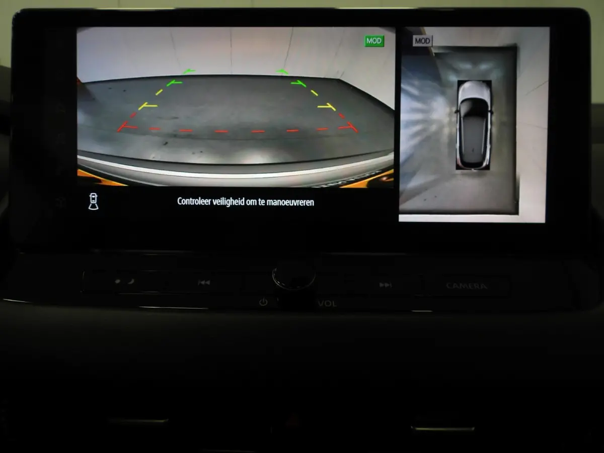 1.3 MHEV N-Connecta Design NAVI/PANODAK/360CAM/LED/18"LMV!