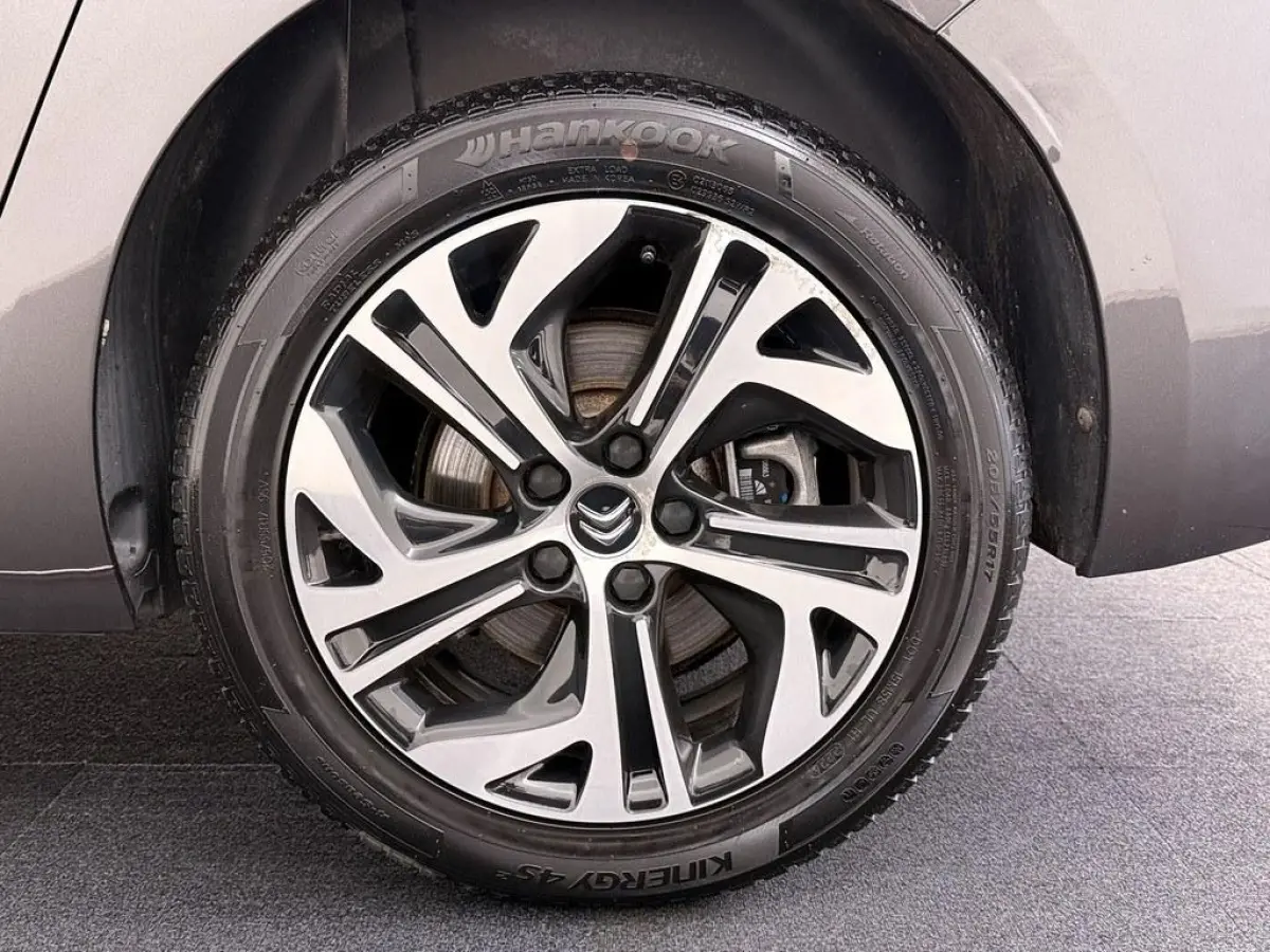 1.2T 130pk Business 7persoons Trekhaak/Camera/Nav 4S.Banden/CarPlay/Ecc