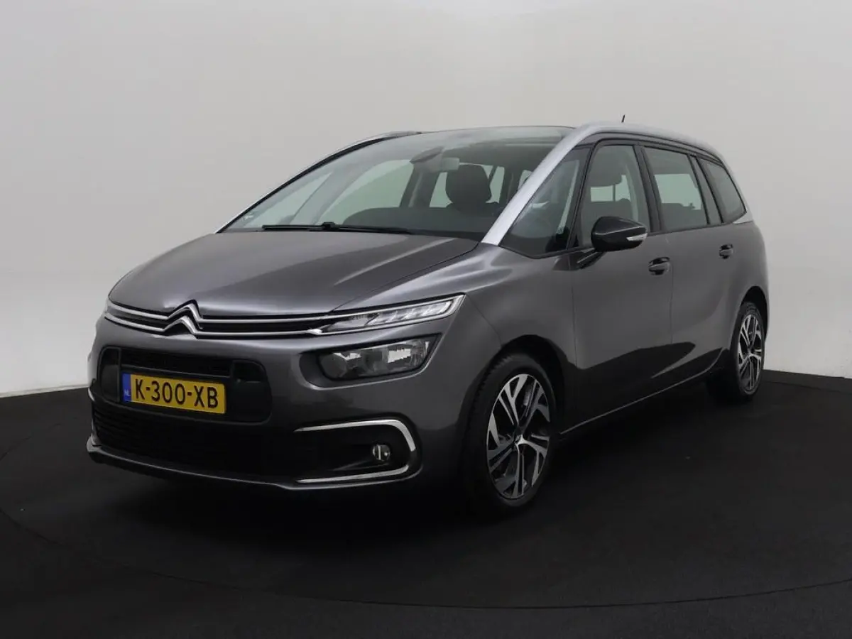 1.2T 130pk Business 7persoons Trekhaak/Camera/Nav 4S.Banden/CarPlay/Ecc
