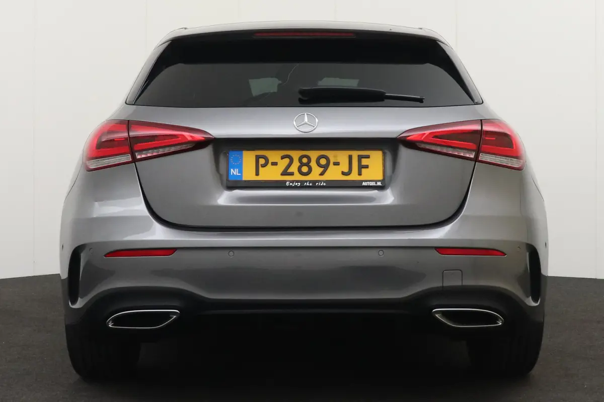 180 Aut. AMG Night-Pack Camera 18'LMV Sfeerverlichting