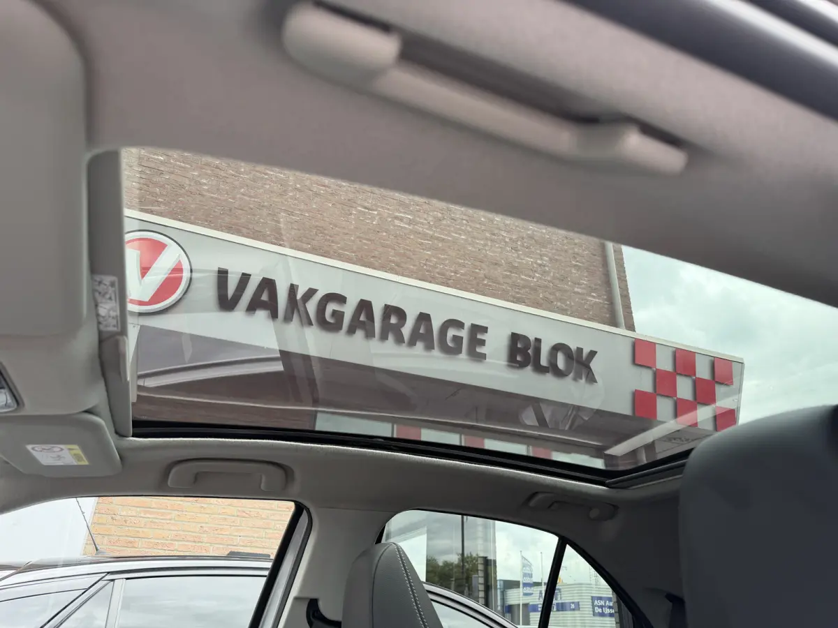 1.5 Hybrid Executive / Bi tone AWD | Afnm. Trekhaak | Pano dak | JBL | 10jr GARANTIE | Rijklaar!!!