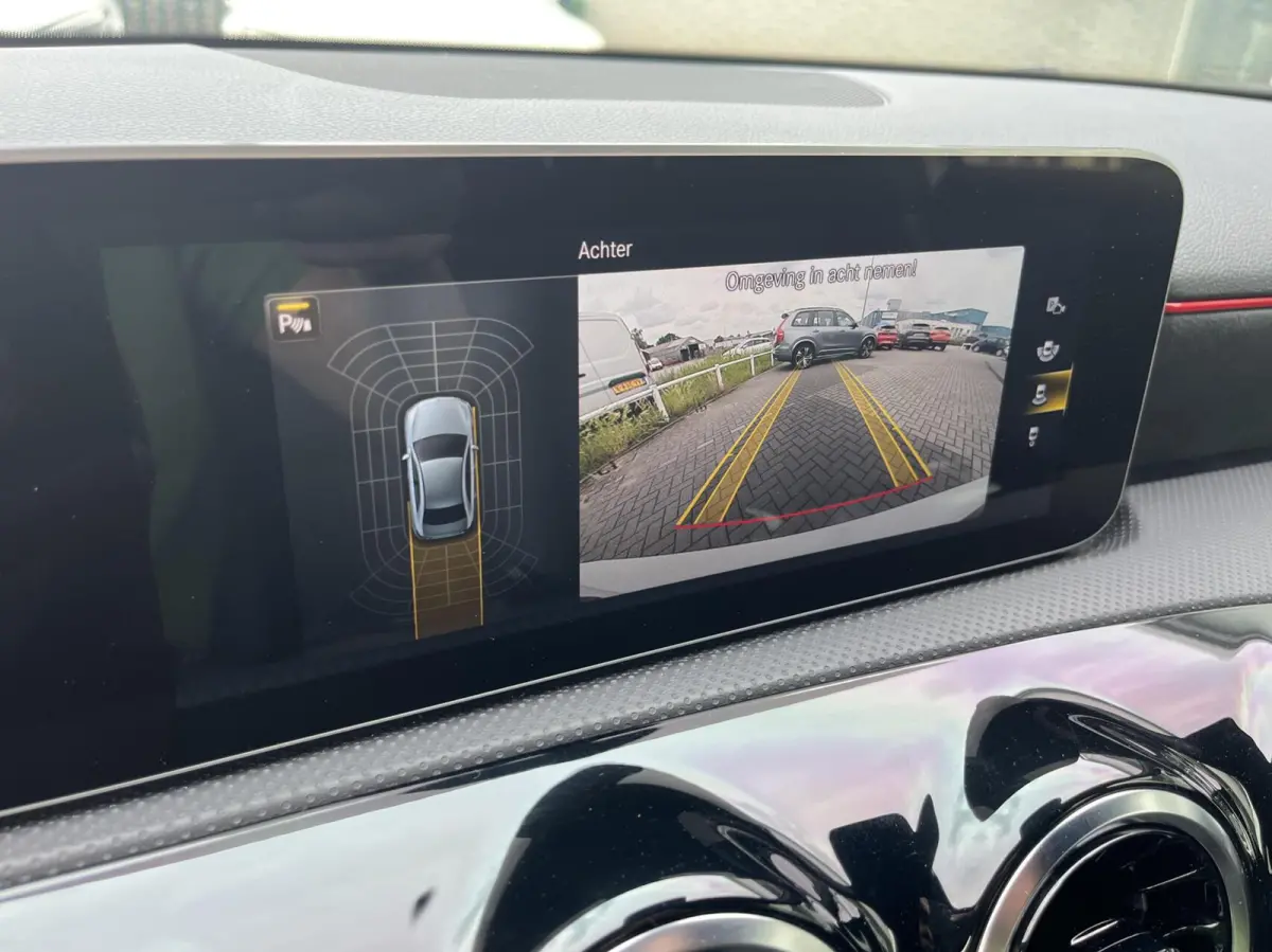 200 AMG CARPLAY+EL TREKHAAK 19INCHNL AUTO