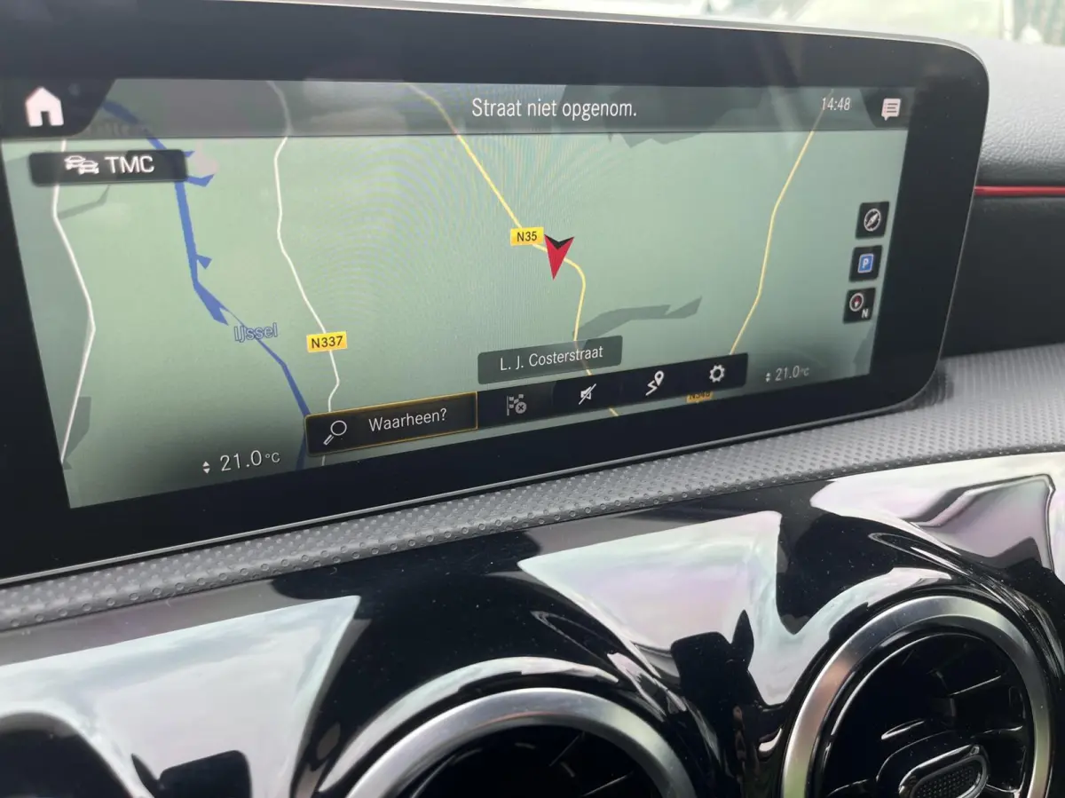 200 AMG CARPLAY+EL TREKHAAK 19INCHNL AUTO