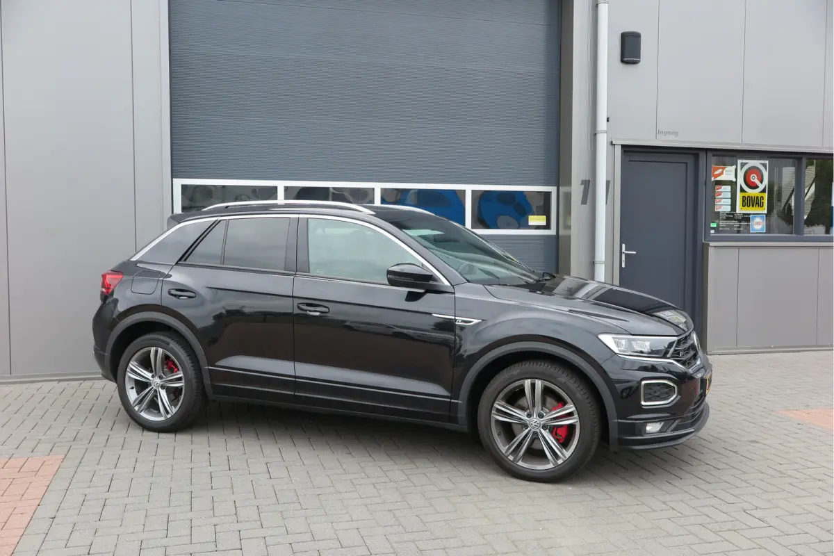 1.5 TSI 150pk DSG Sport Business R-Line , Pano , Virtual , Xenon, Leder, Navi , Carplay , LMV, PDC, Camera etc. etc