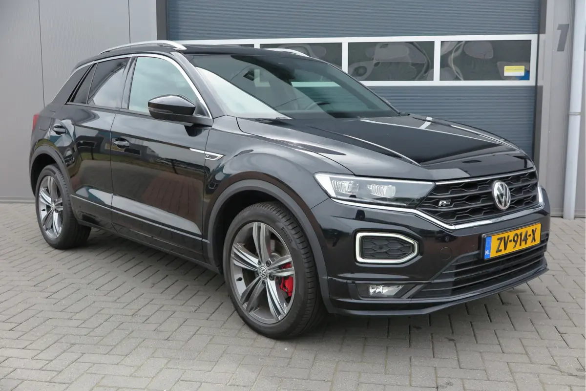 1.5 TSI 150pk DSG Sport Business R-Line , Pano , Virtual , Xenon, Leder, Navi , Carplay , LMV, PDC, Camera etc. etc