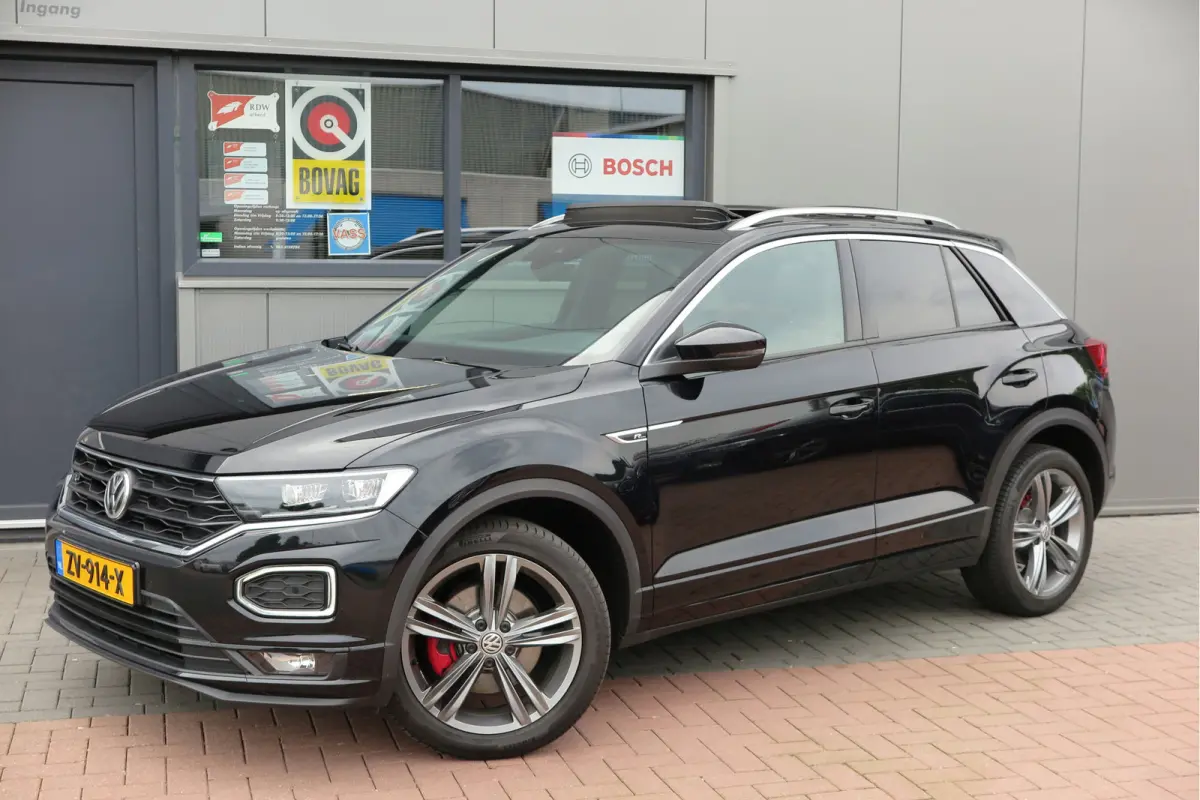 1.5 TSI 150pk DSG Sport Business R-Line , Pano , Virtual , Xenon, Leder, Navi , Carplay , LMV, PDC, Camera etc. etc