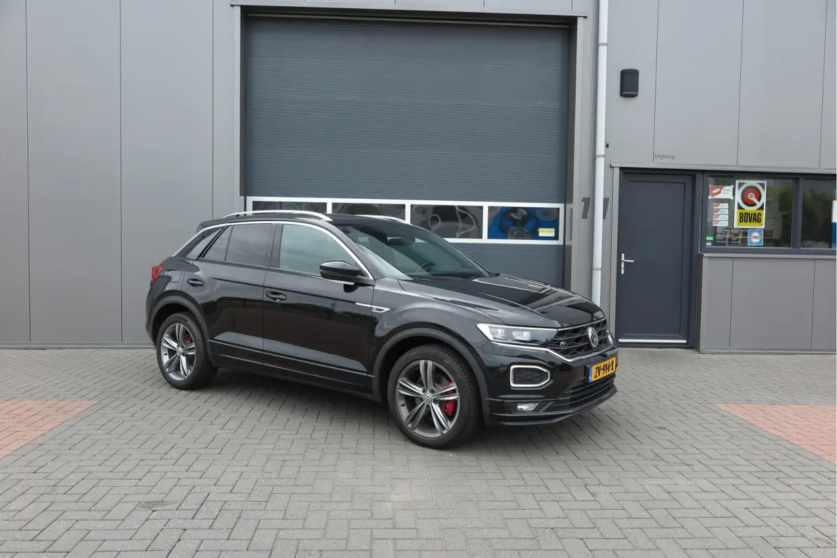 1.5 TSI 150pk DSG Sport Business R-Line , Pano , Virtual , Xenon, Leder, Navi , Carplay , LMV, PDC, Camera etc. etc