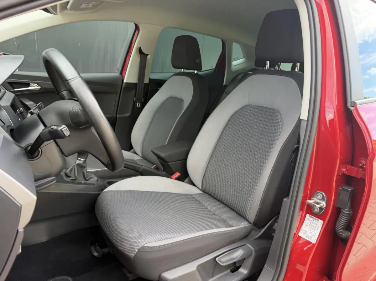 1.0 TSI Style Camera PDC Cruise Carplay Climate