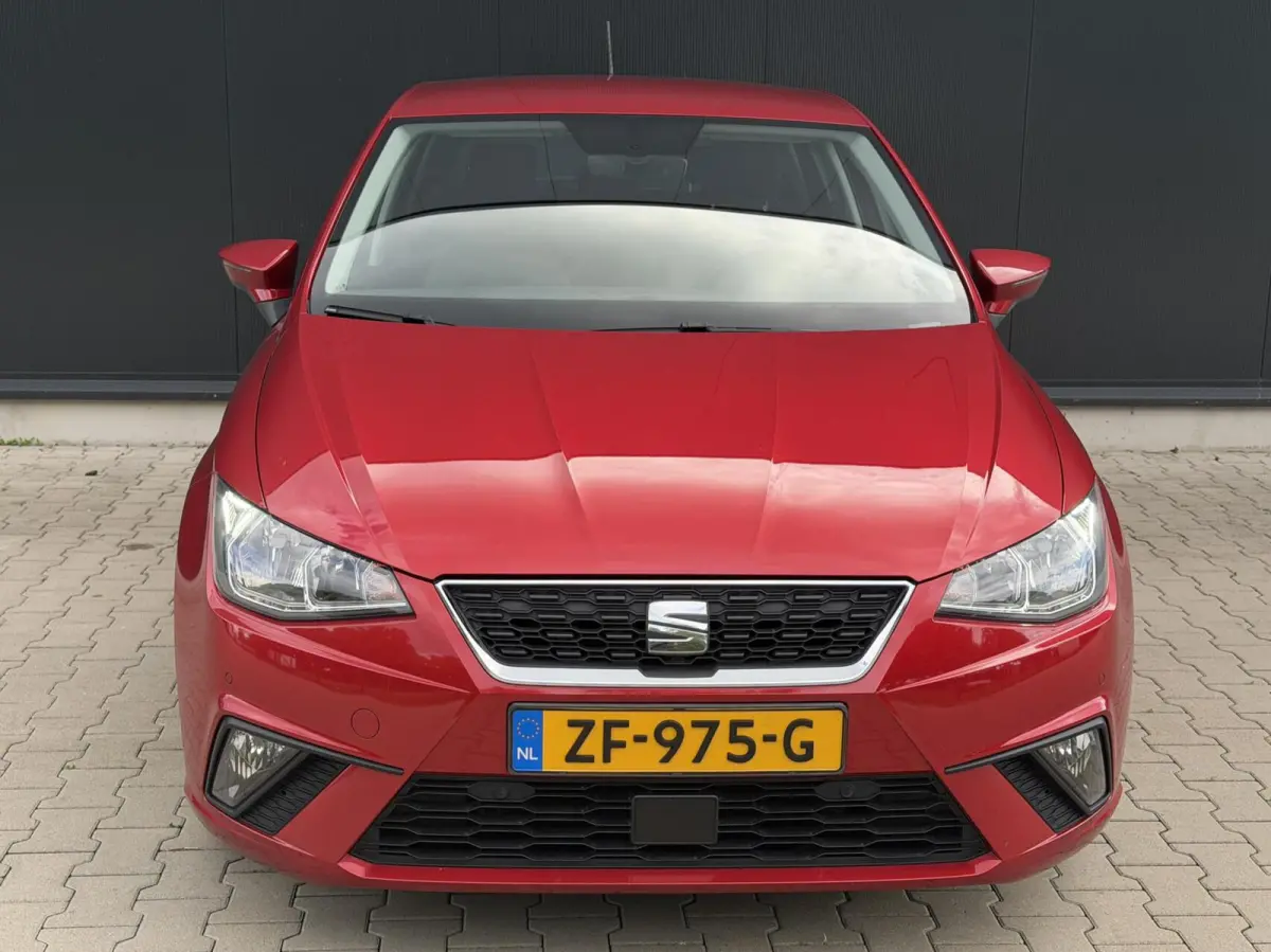 1.0 TSI Style Camera PDC Cruise Carplay Climate