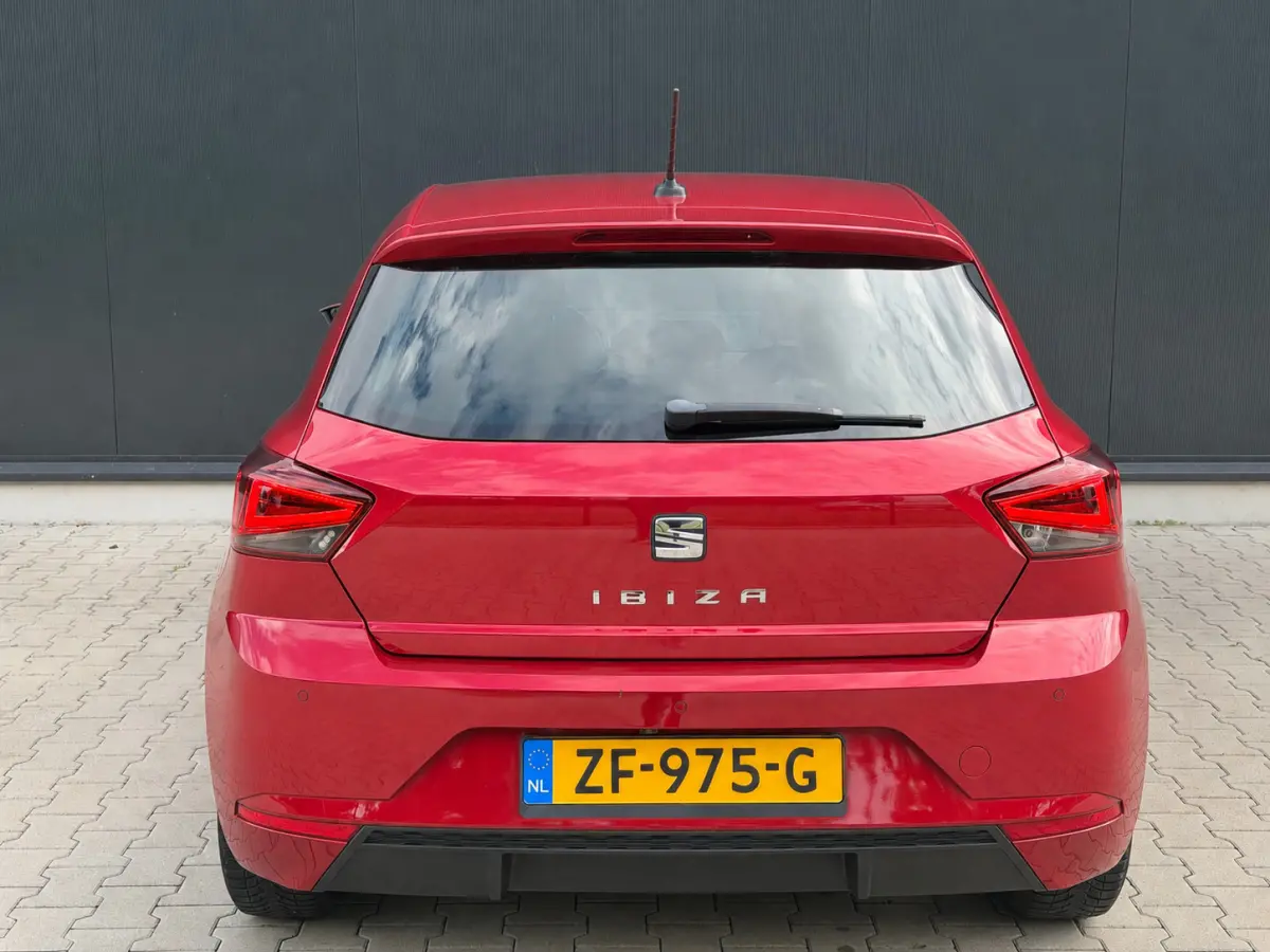 1.0 TSI Style Camera PDC Cruise Carplay Climate