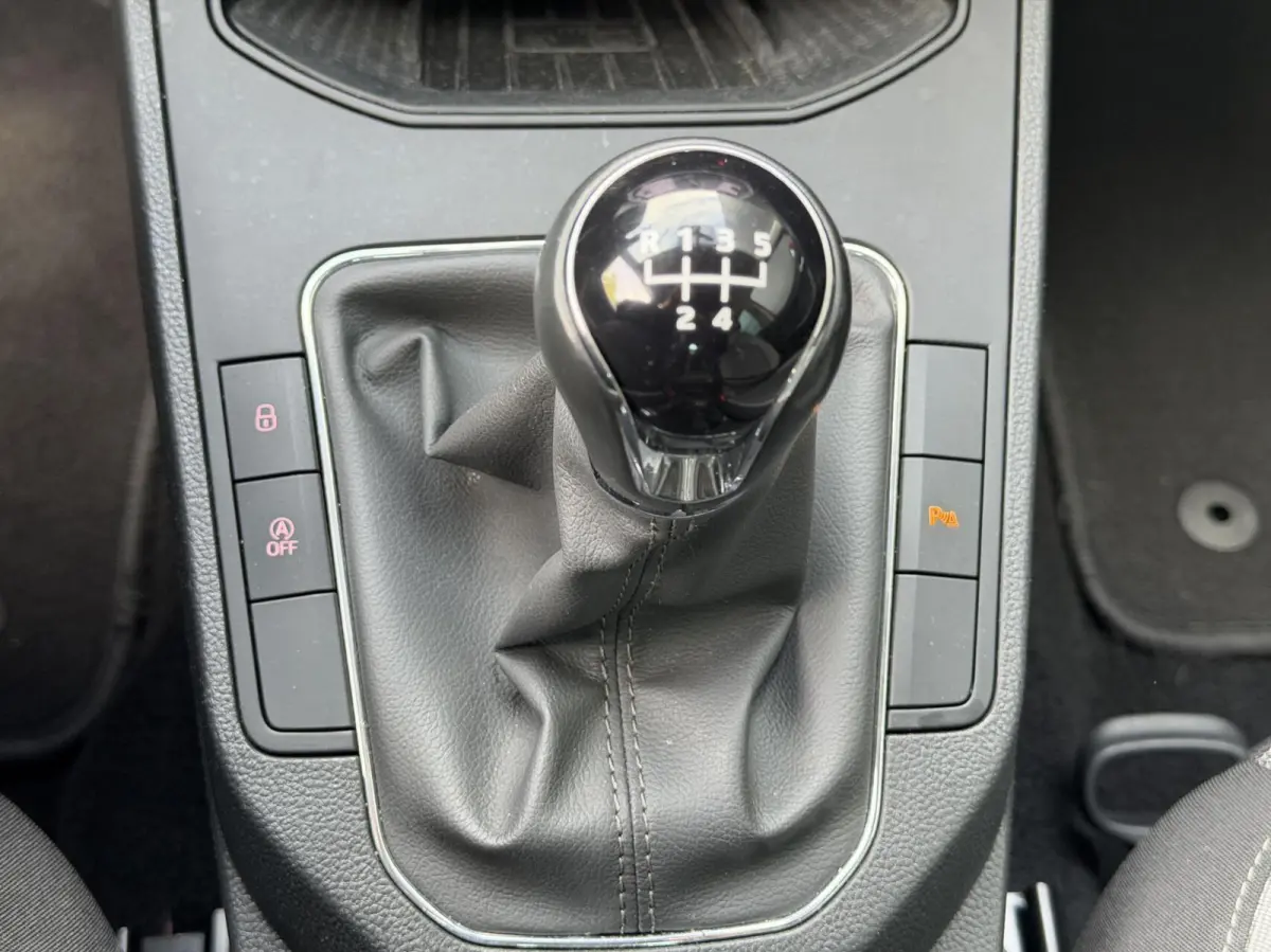 1.0 TSI Style Camera PDC Cruise Carplay Climate