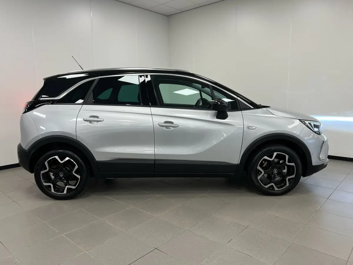 1.2 Turbo 110PK / ULTIMATE / NAVI / ALCANTARA / PDC /