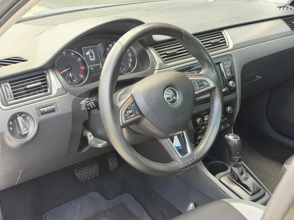 1.2 TSI JOY Automaat Stoelvwarming Trekhaak PDC