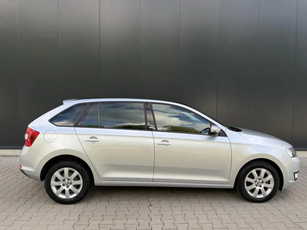 1.2 TSI JOY Automaat Stoelvwarming Trekhaak PDC